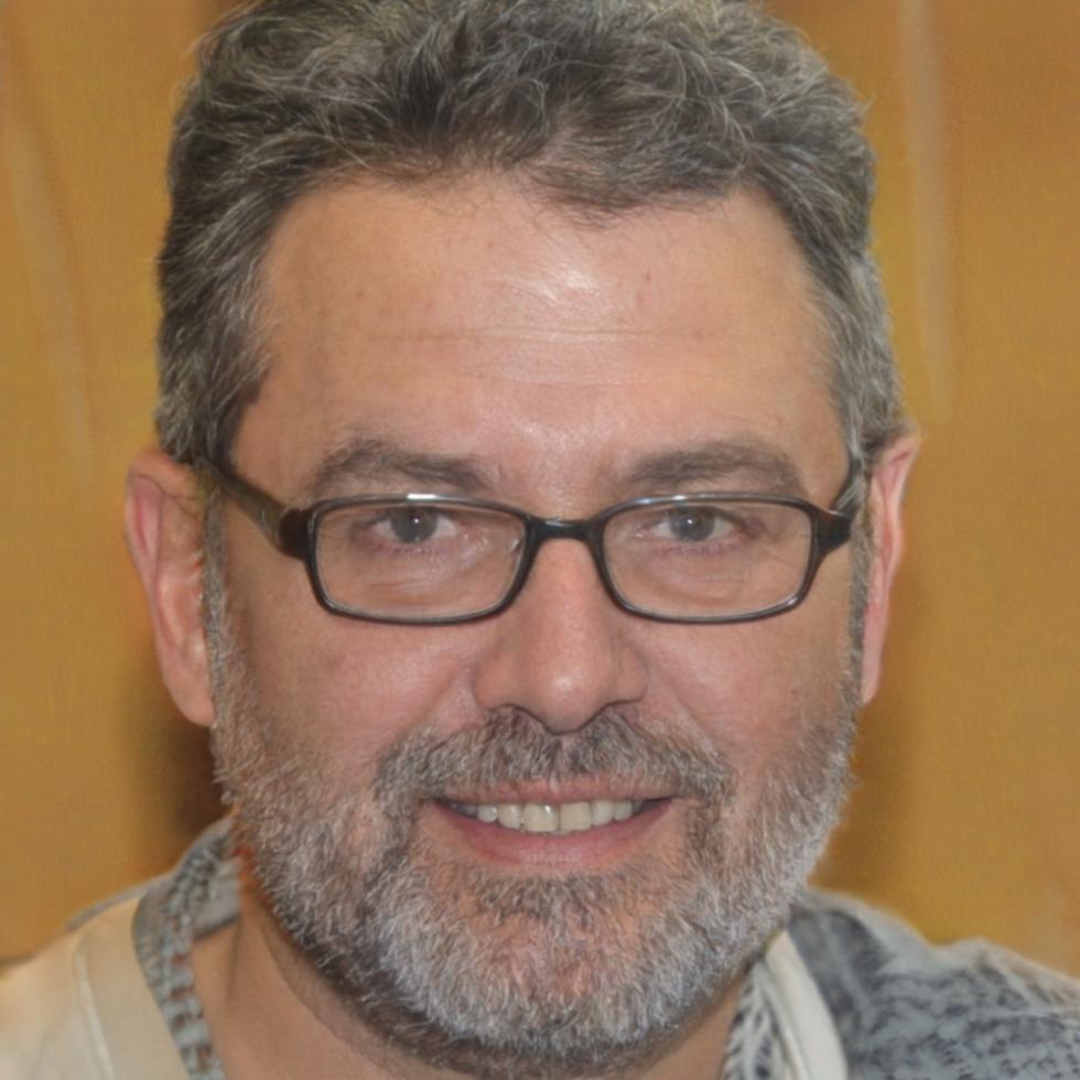 Portrait of Callum Driscoll, Community Education Lead at quirentara